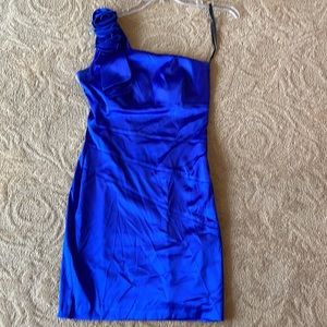 B. DARLIN Macy’s dress. Labeled a size 5/6